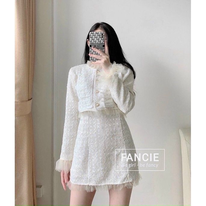 SET 3 MÓN BỐ: KHOÁC NGOÀI VIỀN CỔ TAY VOAN+ SƠ MI TRẮNG CỔ BÈO + CHÂN VÁY ( CHUẨN HÀNG NHÀ EM )