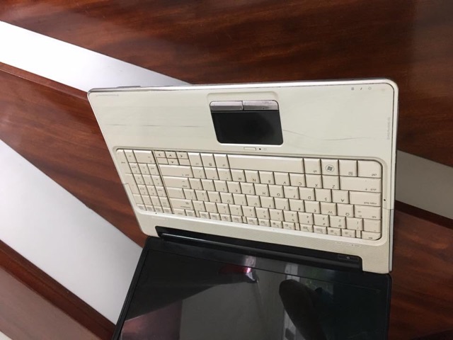 Laptop HP DV6 trắng thời trang | BigBuy360 - bigbuy360.vn