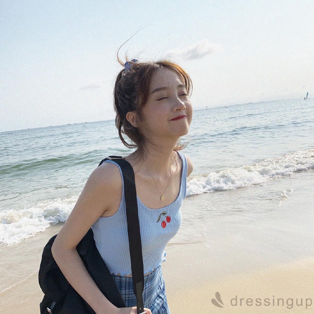 Áo Croptop Hai Dây Thêu Hoa Gợi Cảm Thời Trang Cho Nữ