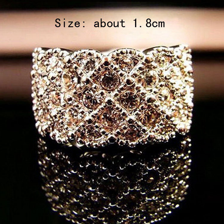 Nhẫn đính đá pha lê bản to cứng cáp