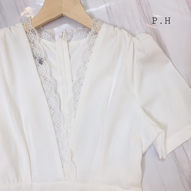 Đầm maxi trắng cổ ren, váy boho du lịch biển prom tiệc sang chảnh