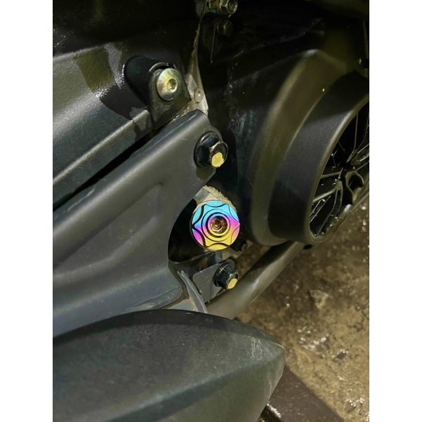 Ốc Nắp Nhớt TITAN GR5 gắn dòng xe HONDA như VARIO - CLICK , VISION , AB125/150 , SHmode , PCX , Sonic , Winner ...