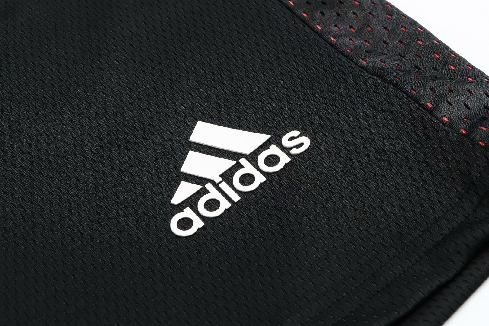 Ready Stock Original_Adidas Shorts Fashion High Quality Shorts Men Simple Casual Sport Quick Drying Shorts Outdoor Sport Running Short Pants Men's Sweatpants