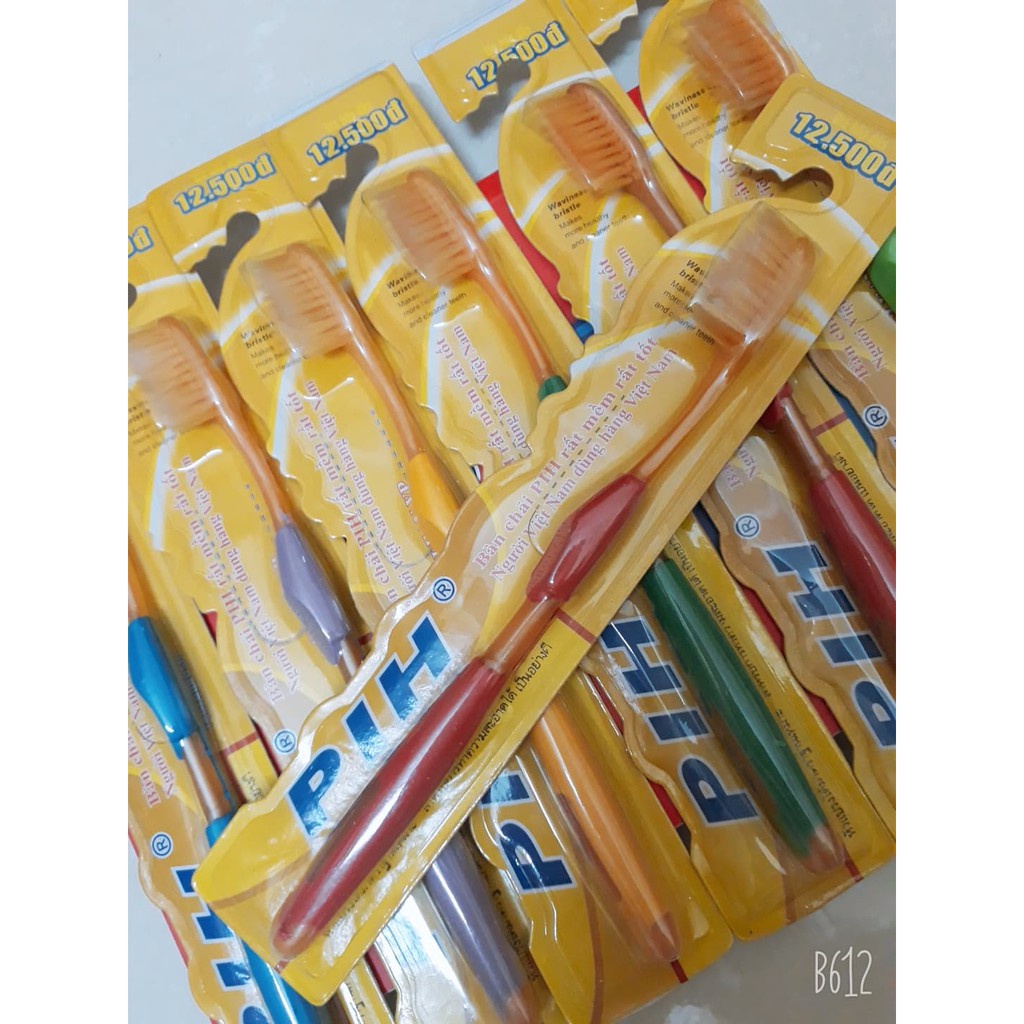 Bàn chải đánh răng PIH cao cấp