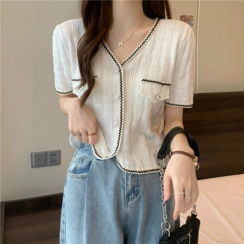 Áo len viền zic zac khuy ngọc, nắp túi, cadigan