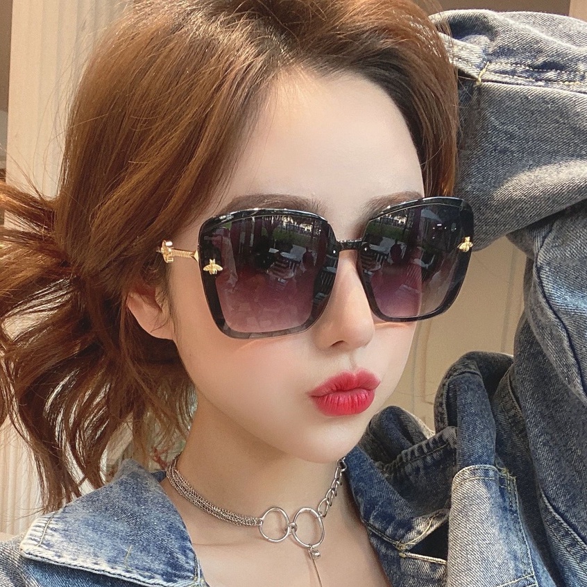 Kính Mát Gọng Vuông Lớn Chống Tia UV Thời Trang