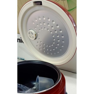 Nồi cơm điện Matika MTK-RC0812 (0.8L)