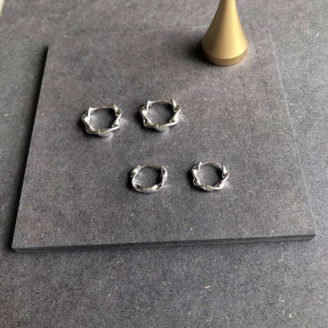Khuyên tai xoắn đặc đẹp bạc ta 1-1,5cm NGỌC MẬU mắt xích