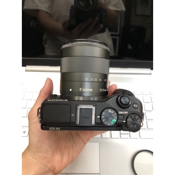 Máy ảnh Canon EOS M3 kèm ống kính EF-M 18-55mm IS STM