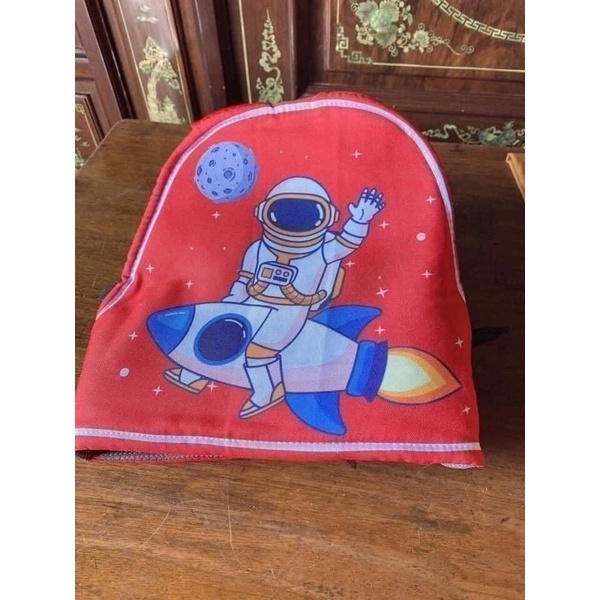 Đai đi xe máy an toàn cho bé có thể cài trước và sau lưng