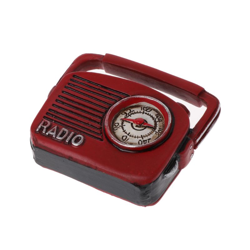 Radio Đồ Chơi Màu Đỏ Dùng Làm Phông Nền Chụp Ảnh Cho Bé