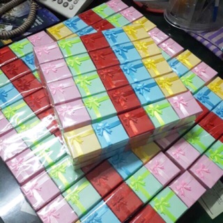 Sỉ 24 hộp đựng nhẫn đơn,nhẫn đôi,hộp đựng bông tai nhiều màu siêu rẻ (giao đủ màu