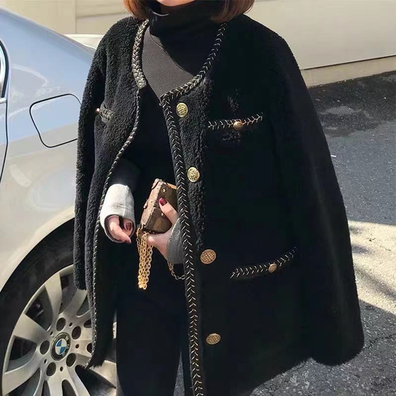 Slightly fat MM French socialite aging Xiaoxiangfeng lamb plush coat Korean version loose thin leisure jacket