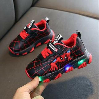 Giày thể thao siêu nhân nhện phát sáng