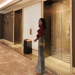 Quần jean loe (SẴN S)