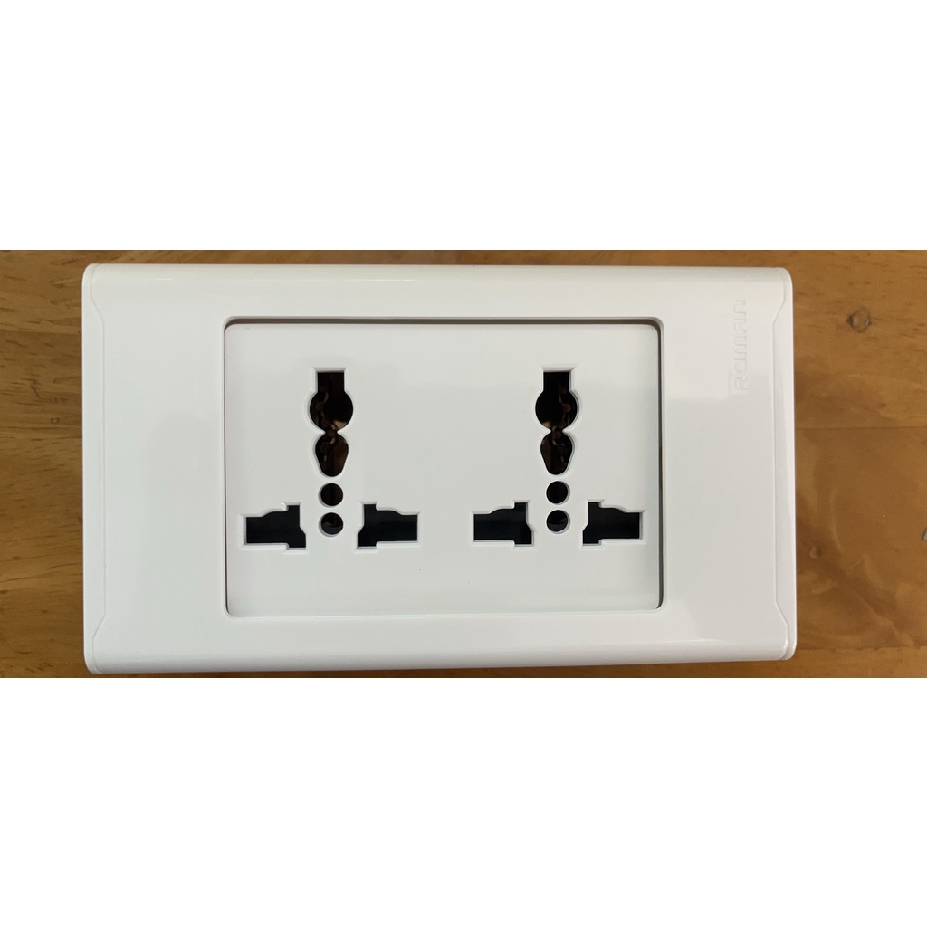 Ổ CẮM ROMAN DÒNG A