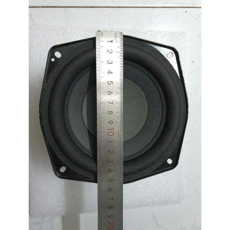 Loa sub 16 từ kép gân cao su