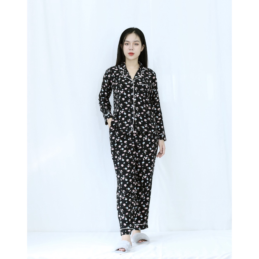 Bộ đồ Pijama Quần dài tay dài vải lụa cao cấp NỀN ĐEN HOA NHÍ  siêu sang chảnh - Thể Hiện Sự Hoàn Mỹ