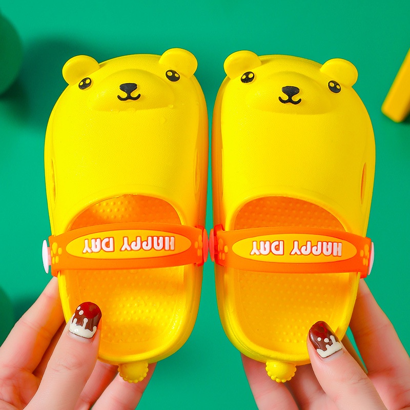 Dép Sục hình con gấu cho bé trai bé gái siêu nhẹ chống trơn trượt chính hãng - TD16