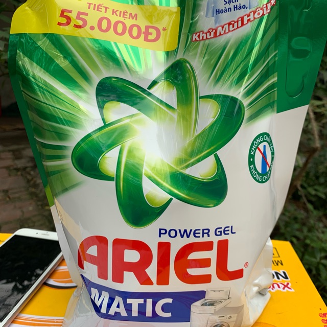 NƯỚC GIẶT ARIEL MATIC KHỬ MÙI HÔI 2,4kg