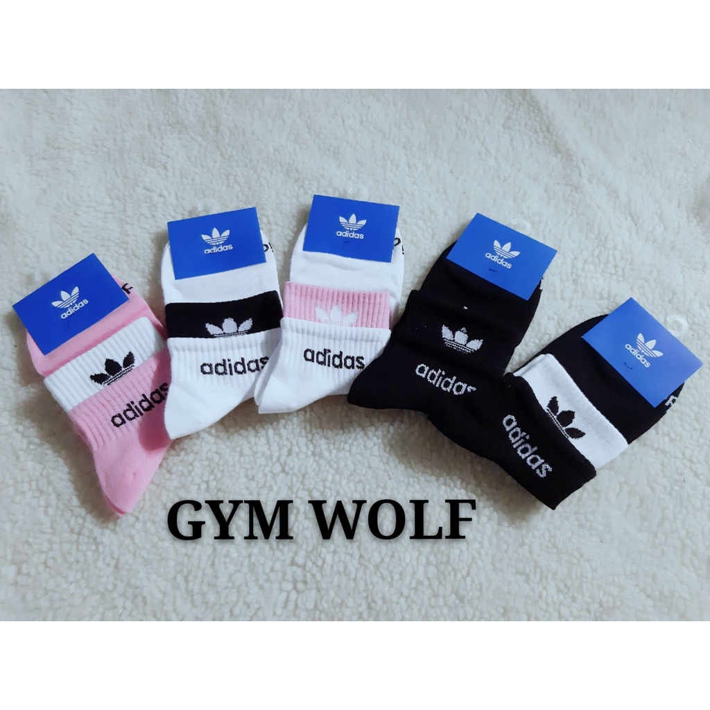 Vớ Adidas cổ lửng 2 tầng Nam Nữ phong cách thể thao, trẻ trung, năng động.