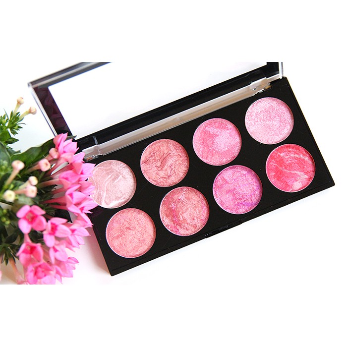 Bảng má 8 brush queen Makeup revolution