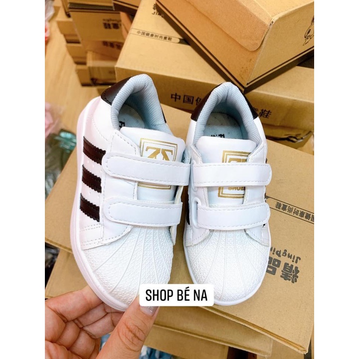 ❤️Giầy Adidas 3 sọc trắng cho bé trai bé gái 2- 10 tuổi