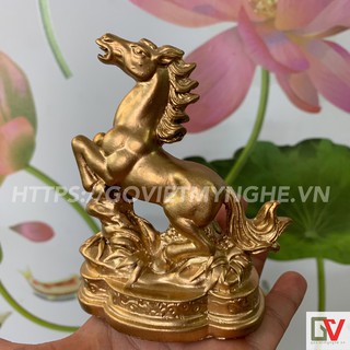 Tượng ngựa phong thủy để bàn làm việc - Màu nhũ đồng - Cao 12cm