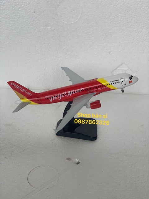 ⚡FREESHIP⚡ RẺ NHẤT⚡ Mô hình máy bay tĩnh A320 Bamboo Airways 20cm có bánh xe