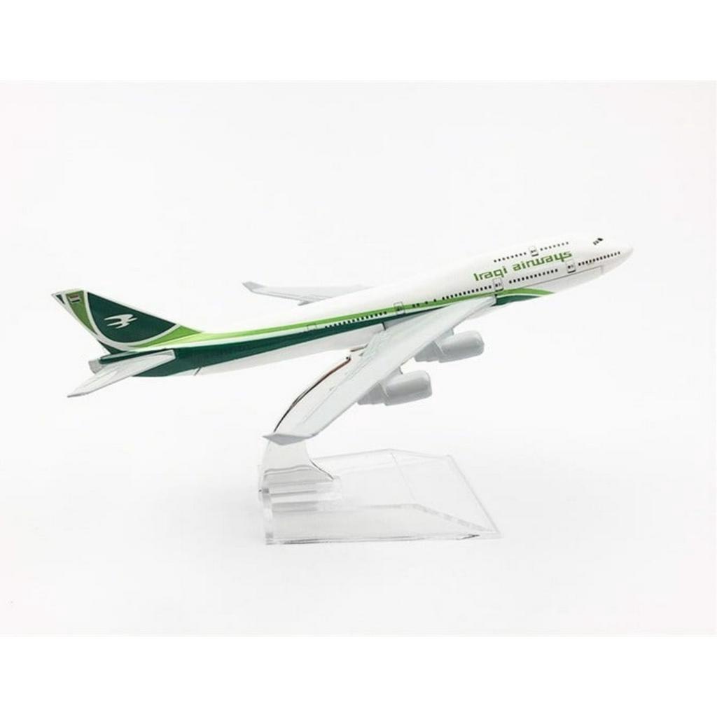 Mô hình máy bay bằng kim loại Boeing B747 16cm MB16