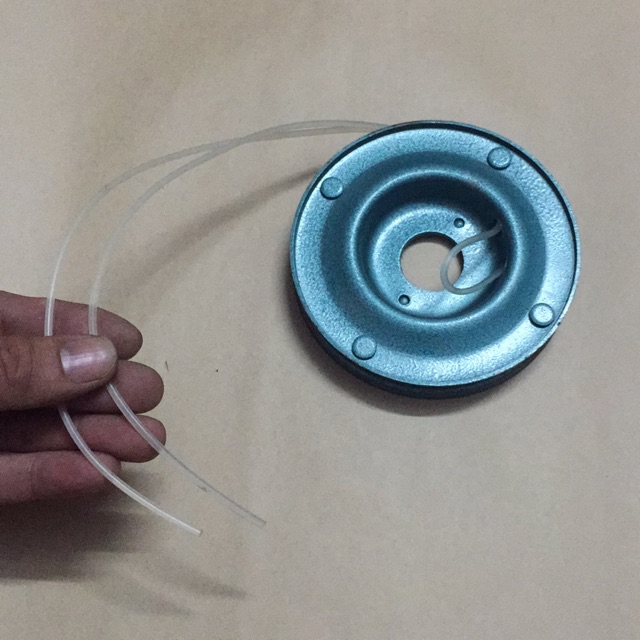 Trục cước đánh cỏ cho máy phát cỏ tiện lợi