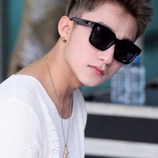 [Giá Sỉ] 😍Kính Mắt Chữ V Sơn Tùng cho cả nam và nữ Mã K2 | BigBuy360 - bigbuy360.vn