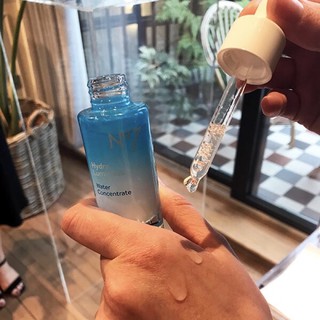 Serum cấp nước No7 HydraLuminous Water Concentrate
