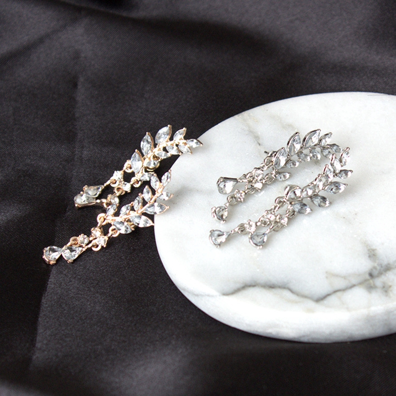 Khuyên tai dạng lá đính đá pha lê phối tua rua cho nữ