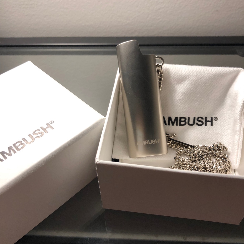 Dây chuyền mặt hình vỏ bật lửa với logo AMPUSH độc đáo