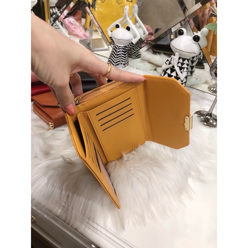 Ví cầm tay thời trang