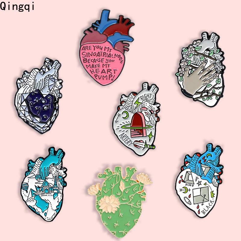 Ghim cài áo MISS ZOE hình trái tim hoạt hình dễ thương