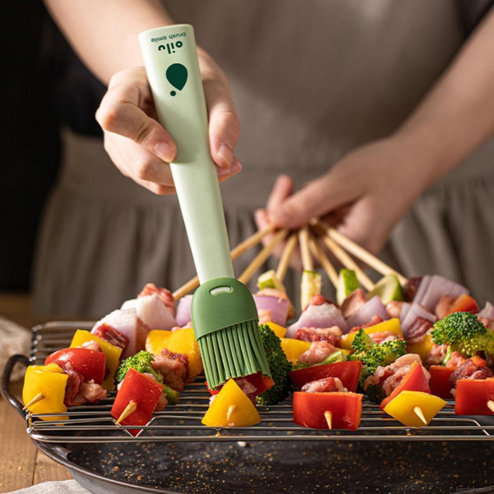 Cọ quét dầu nướng bbq bằng silicon chịu nhiệt cao dễ dàng vệ sinh tiện dụng cho nhà bếp