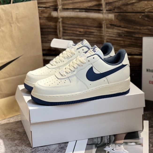 Giầy AF1 LV8 Varsity Jacket trắng vạch Navy hàng cao cấp.