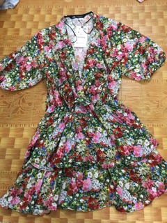 Váy hoa zara auth sale