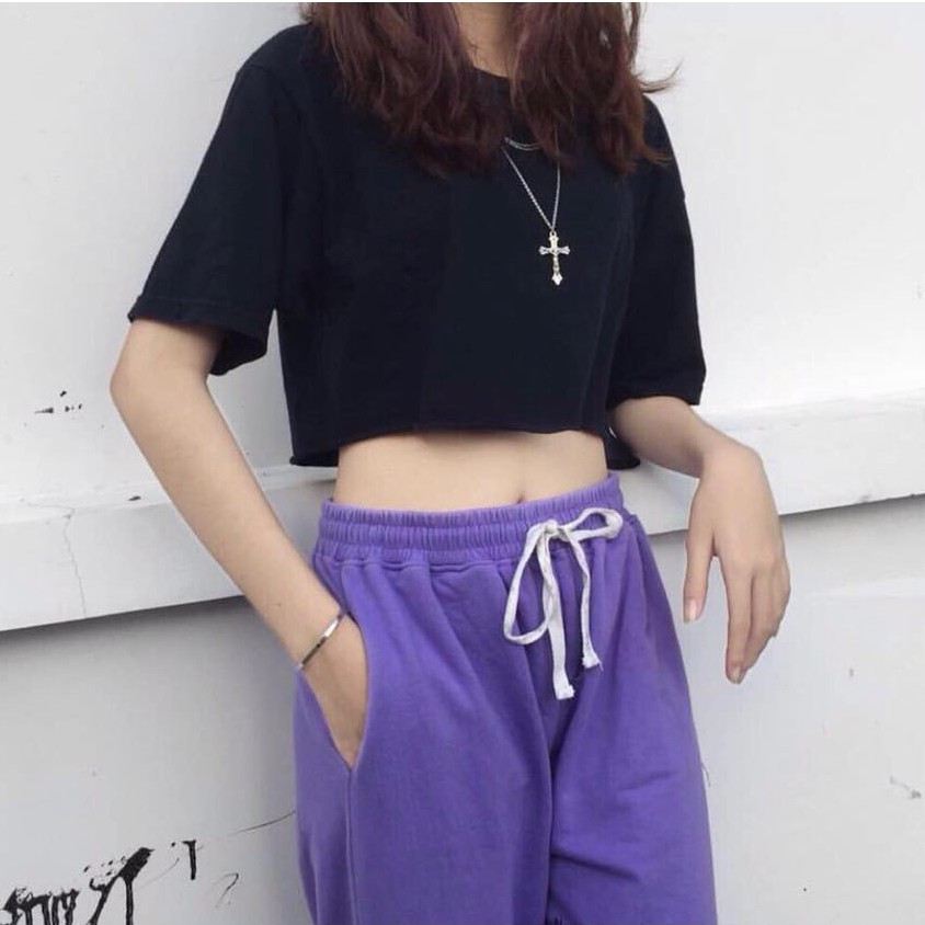 Áo Croptop Trơn Màu Đen Tay Lửng Form Rộng Oversize Ulzzang - MM