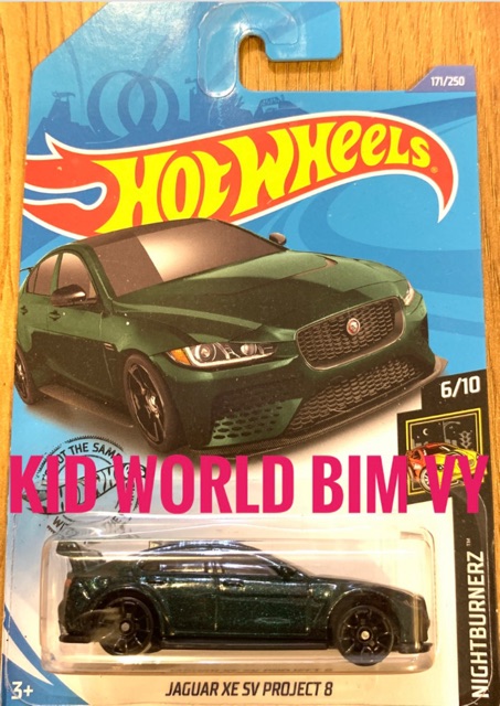 Xe mô hình Hot Wheels basic Jaguar XE SV Project 8 GHD14.