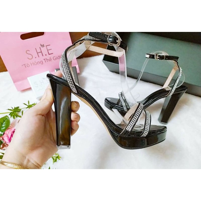 Giày cao gót đúp gót cao 11 phân thích hợp đi tiệc đi chơi