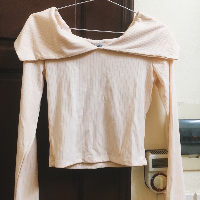 Áo len tăm newtag mặc 2 kiểu giống havie và hanglee