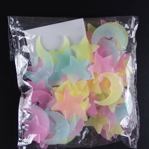 Bộ 100 miếng dán tường trang trí nội thất hình trăng và sao 3D dạ quang