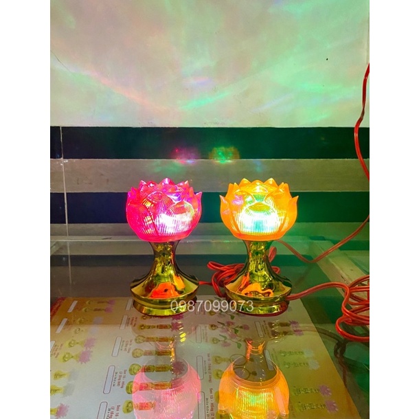 MỘT ĐÔI ĐÈN THỜ LED BÚP SEN ĐỔI MÀU