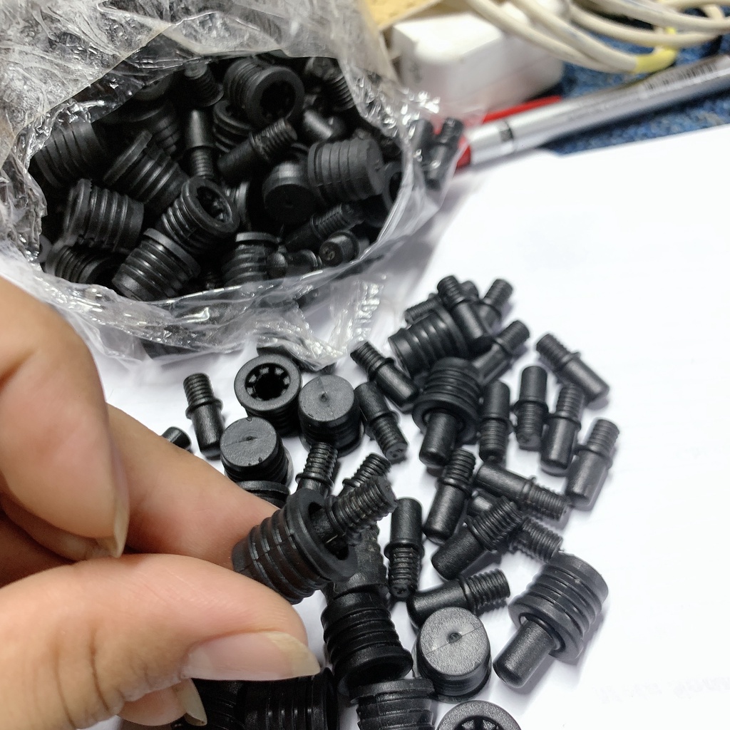 Chấu ecang - chốt chân ecang cho lưới thùng loa 301: bộ 4 cái