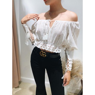 ÁO ĐAN DÂY TAY TRẮNG REN