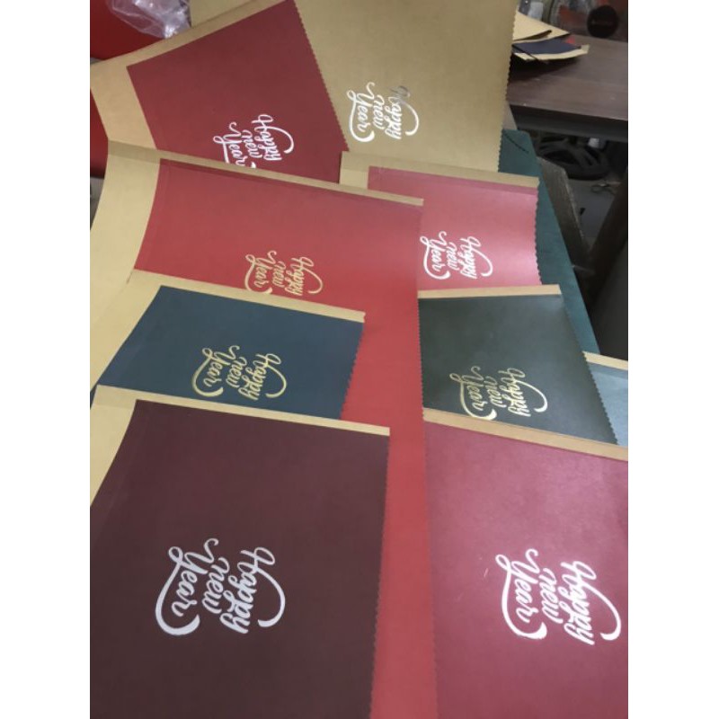 Túi giấy kraft 160gsm-180gsm,nhiều  màu -nhiều  Size.🍒in logo 1 màu lên 100 túi-200 túi