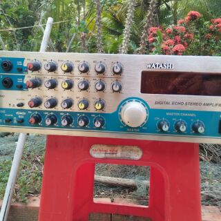 Amply WATASHI chạy 4 sò.
